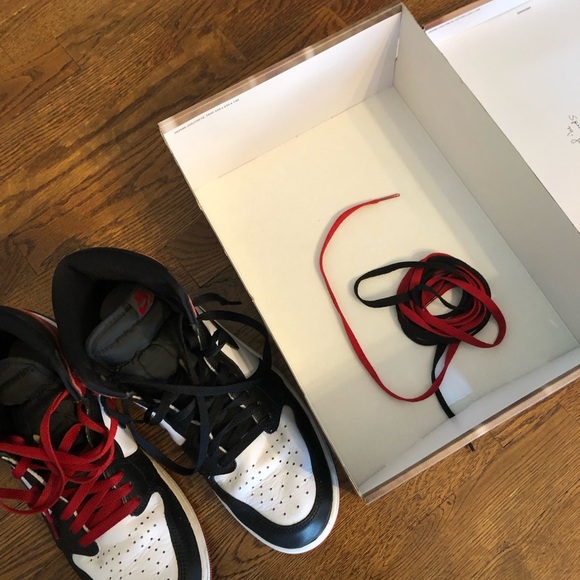 Air Jordan 1 retro high OG - Picture 4 of 9